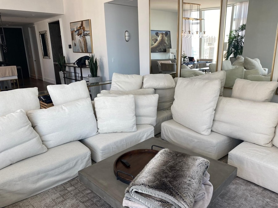 green couch cleaner
