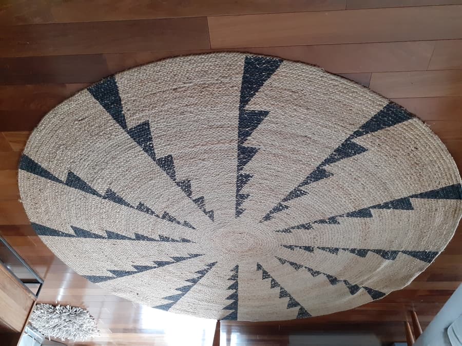 a circular rug professionally cleaned by us, experts in area rug cleaning NYC